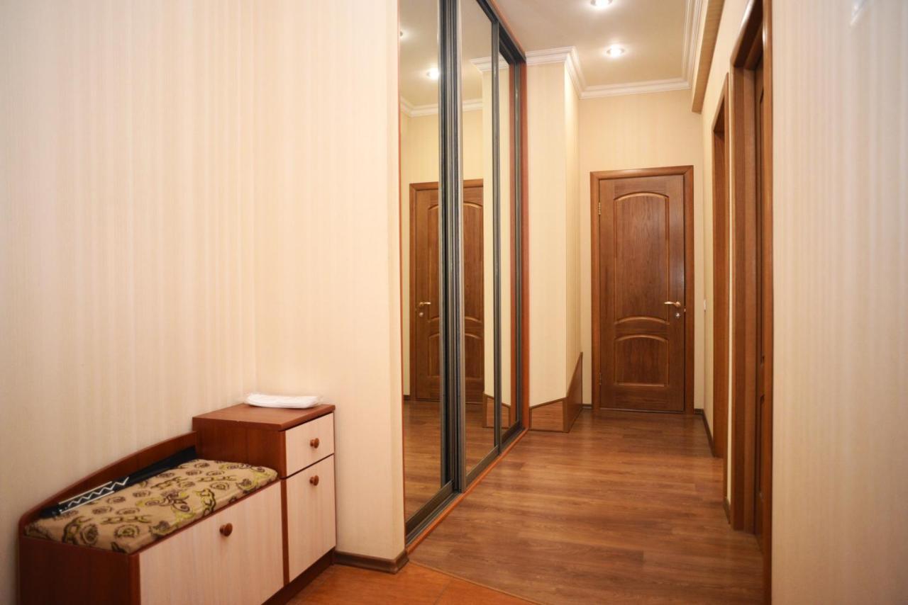 Premium Rent In Kiev Centre - Kiev Lägenhet Exteriör bild