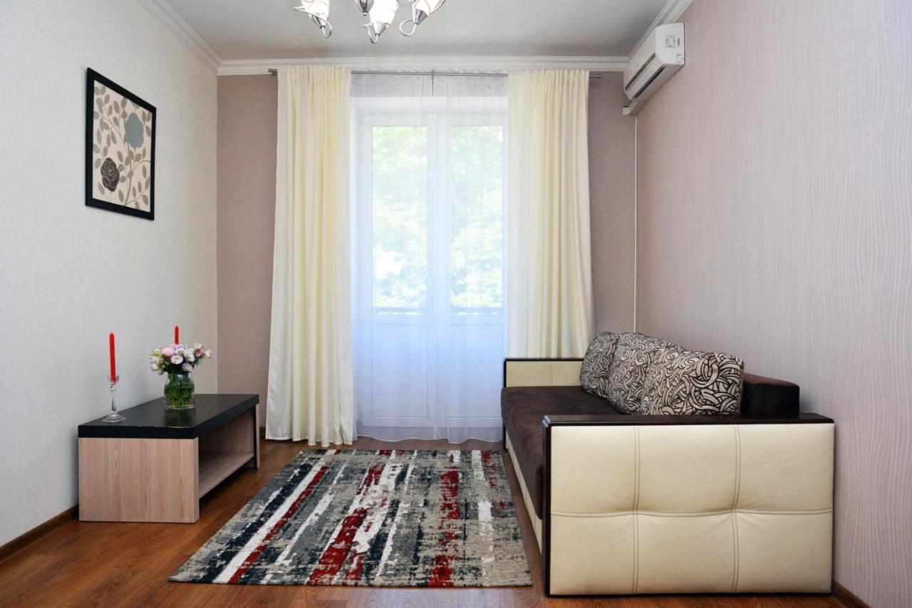 Premium Rent In Kiev Centre - Kiev Lägenhet Exteriör bild