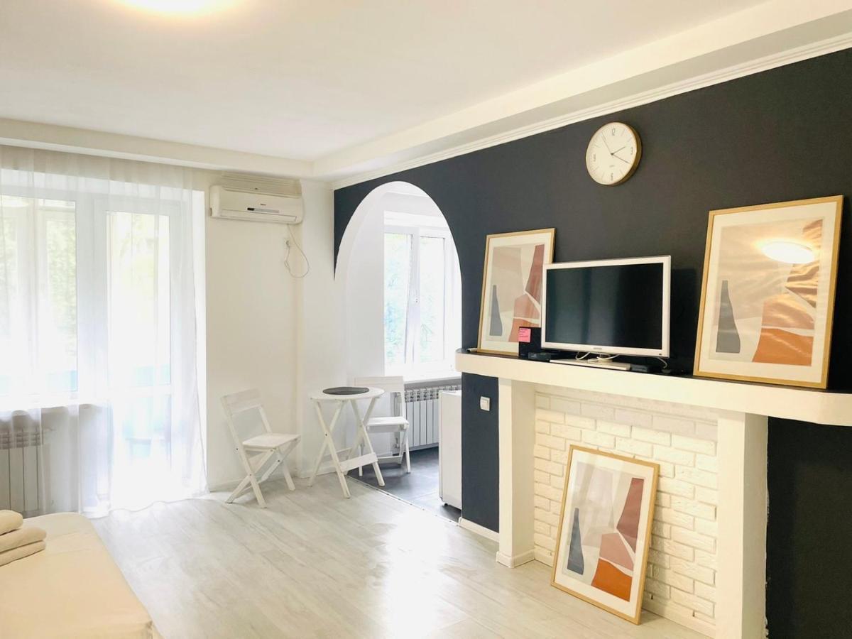 Premium Rent In Kiev Centre - Kiev Lägenhet Exteriör bild