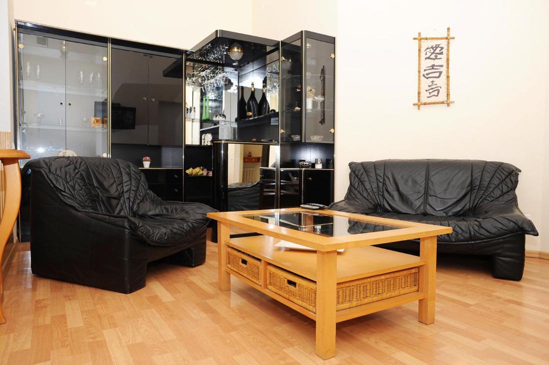 Premium Rent In Kiev Centre - Kiev Lägenhet Exteriör bild