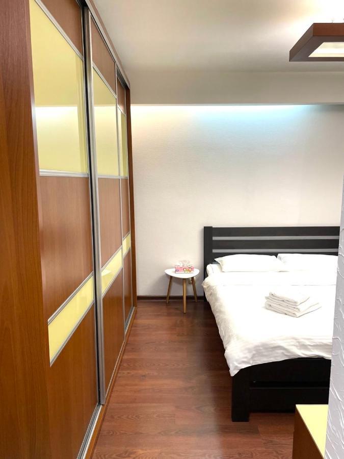 Premium Rent In Kiev Centre - Kiev Lägenhet Exteriör bild