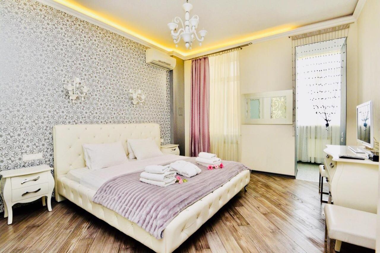 Premium Rent In Kiev Centre - Kiev Lägenhet Exteriör bild