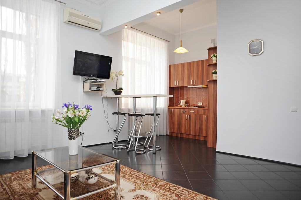 Premium Rent In Kiev Centre - Kiev Lägenhet Exteriör bild