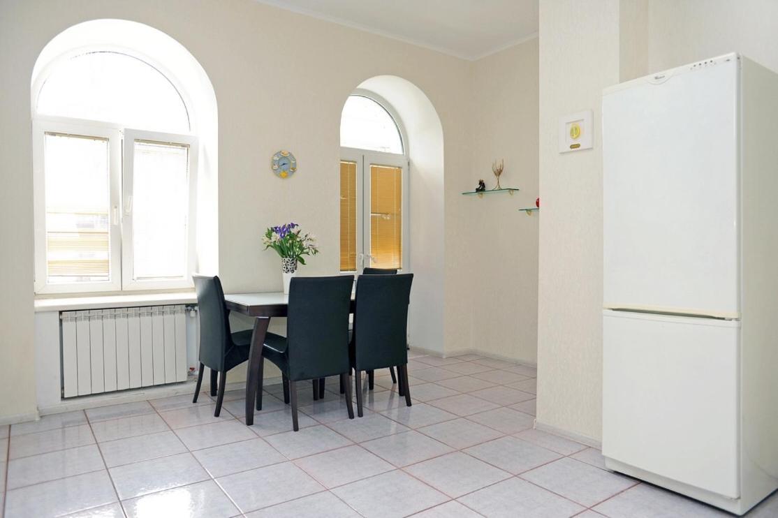 Premium Rent In Kiev Centre - Kiev Lägenhet Exteriör bild